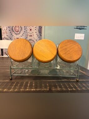 Kamenstein Set of 3 Glass Canisters Wood Sealing Lid Metal Rack Stand Green Leaf